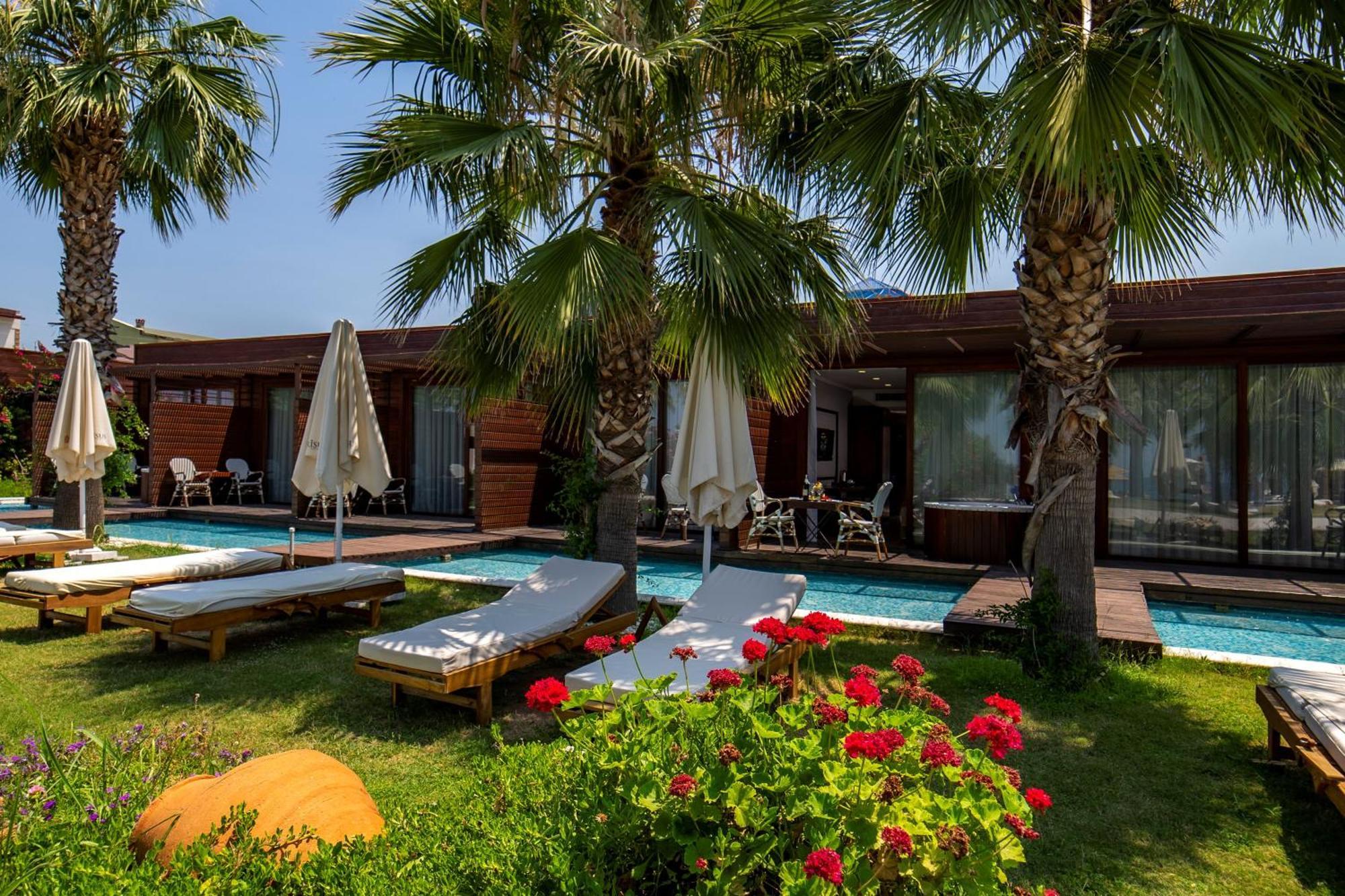 Risus Beach Resort Hotel Kusadası Exterior foto