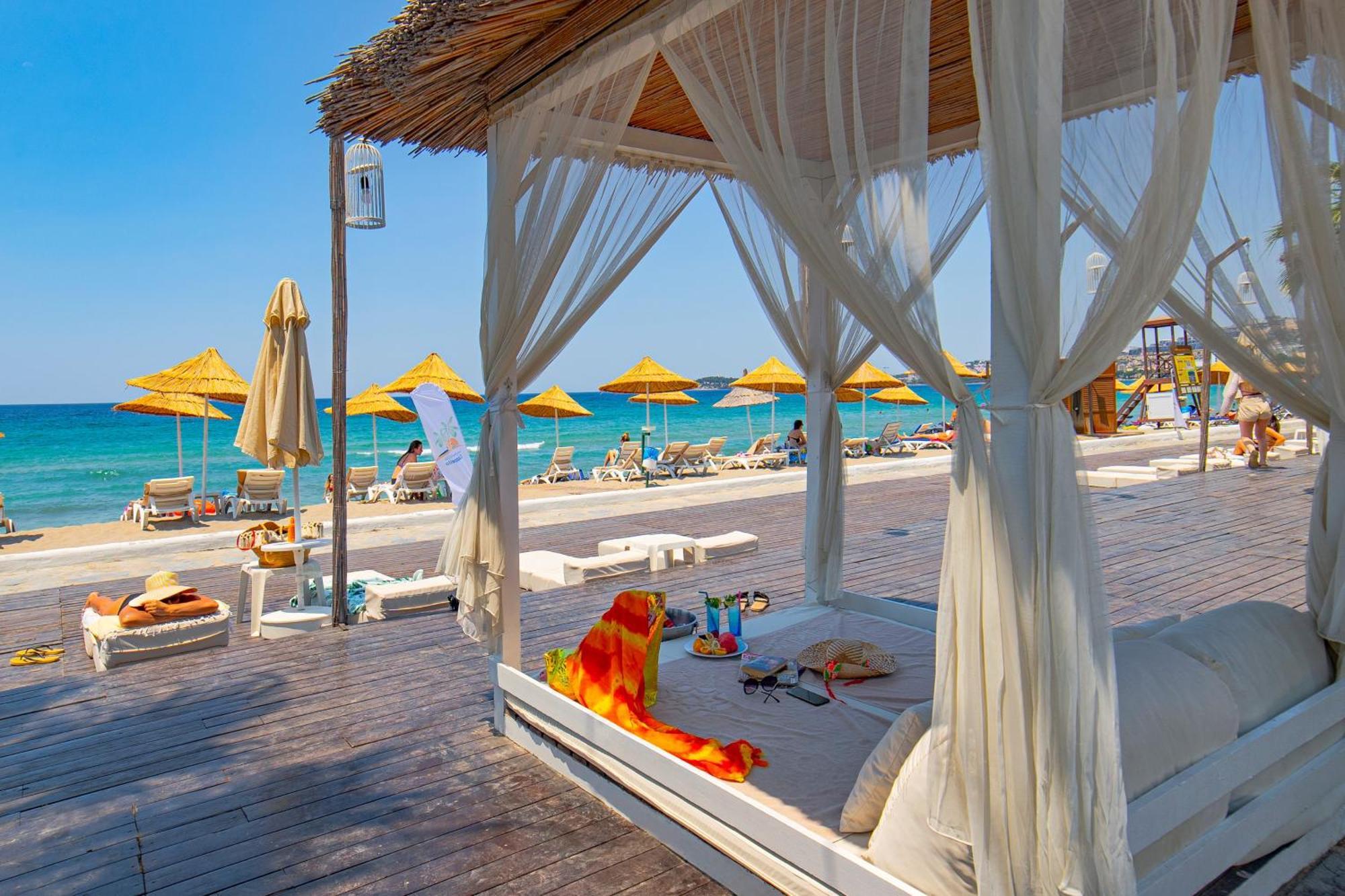 Risus Beach Resort Hotel Kusadası Exterior foto