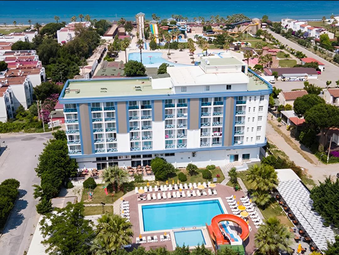 Risus Beach Resort Hotel Kusadası Exterior foto
